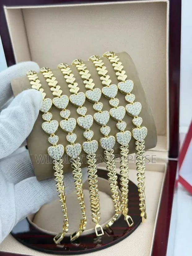 Ladies Bracelet · Photo 1