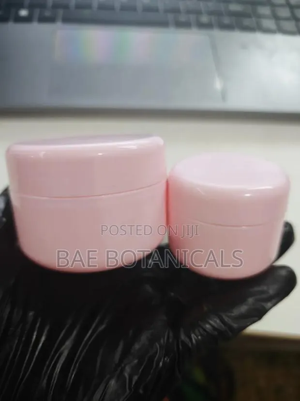 100ml Pink Glossy Jars With Inner Lid (Minimum Order · Photo 2