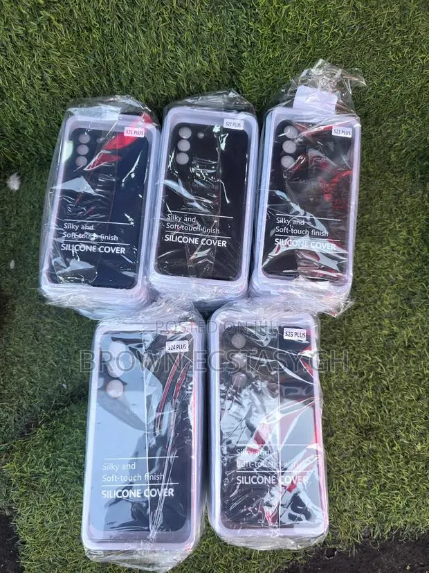 Galaxy S21/22/23/24/25 Plus Sillicone Case · Photo 4