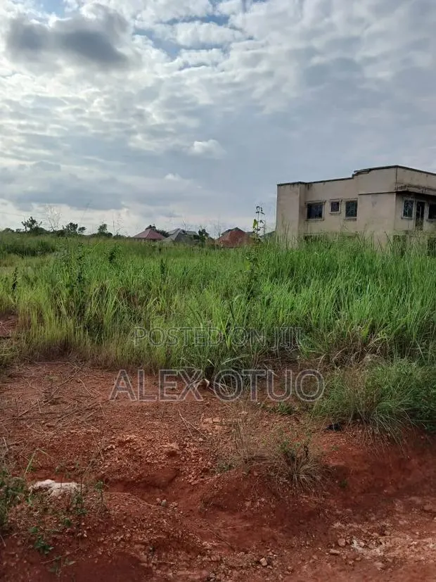 Plot of Land Sokoban Ampame · Photo 3