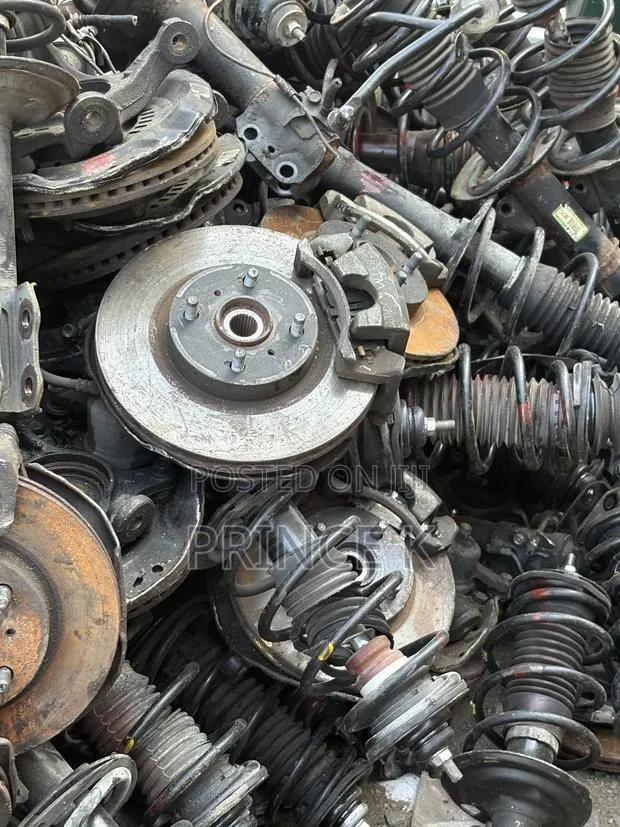 Toyota Vitz and Yaris Front Shocks · Photo 1