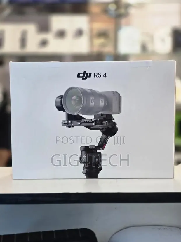 Dji Rs4 Camera Gimbal Stabilizer · Photo 1