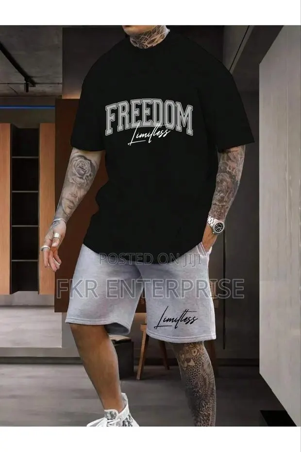 Men Clothes · Photo 1