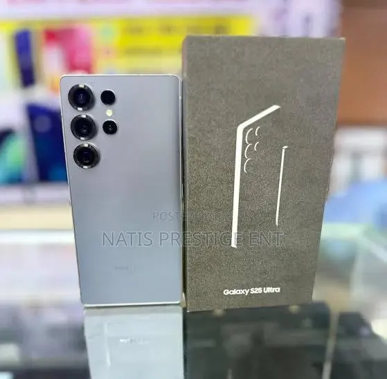 New Samsung Galaxy S25 Ultra 512 GB Silver · Photo 1
