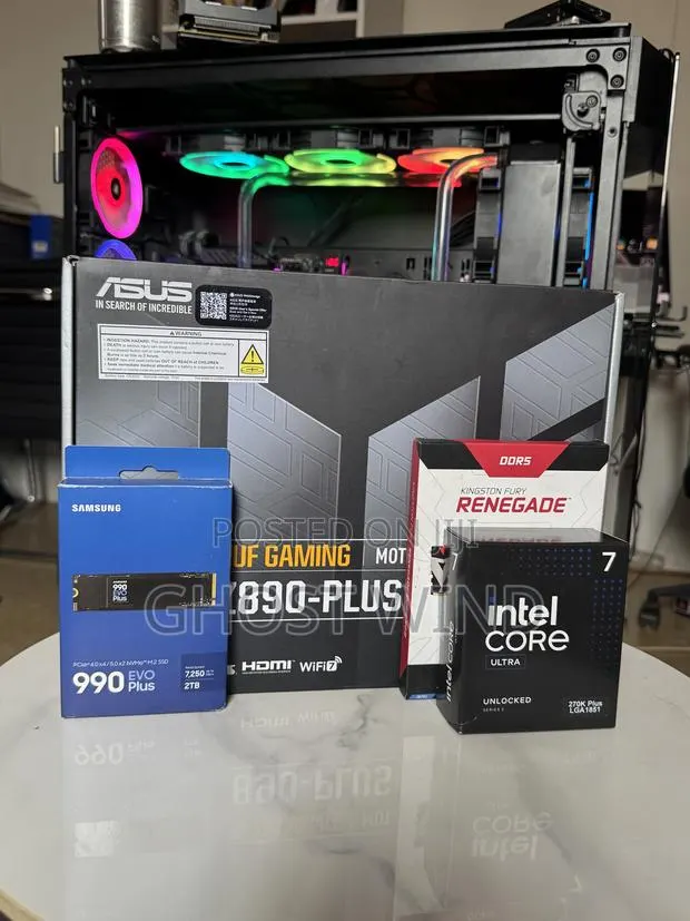 ASUS Tuf Mobo · Photo 1