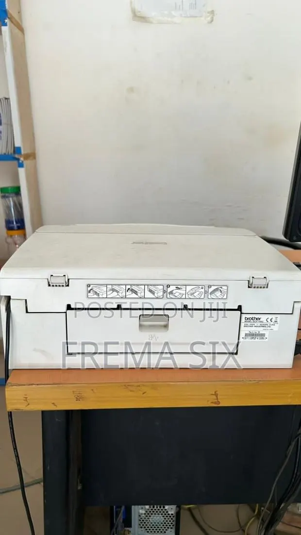 Printer for Sale · Photo 2