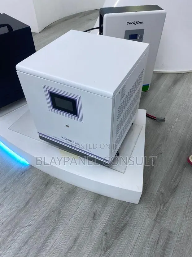 18kw Solar Hybrid Inverter 3-Phase · Photo 1
