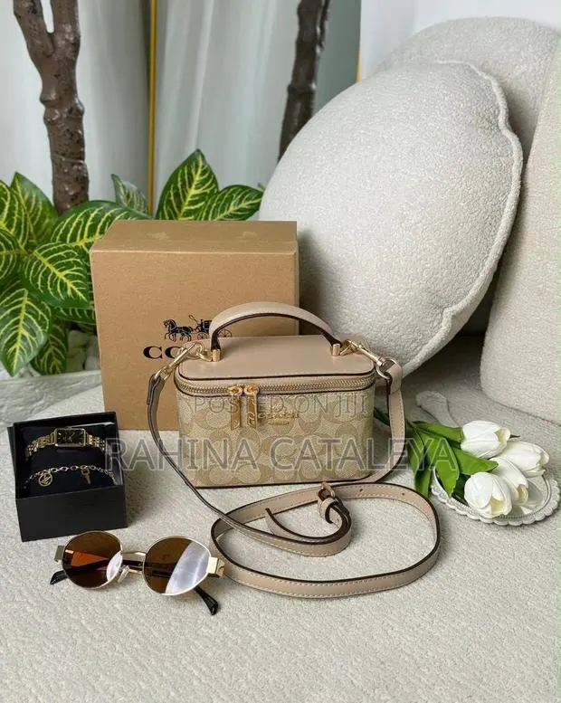 Cute Coach Bag · Photo 1