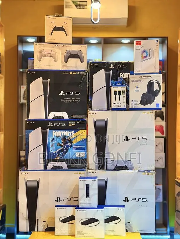 PS5 Standard/Slim + Accessories · Photo 1