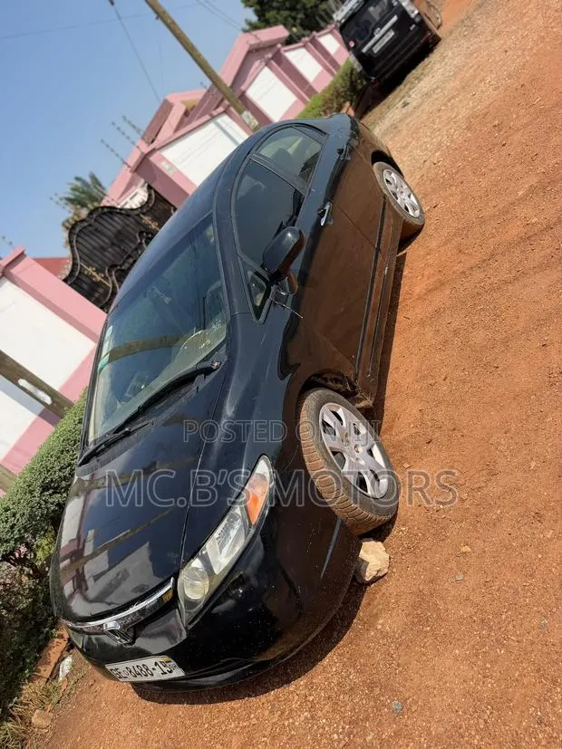 Honda Civic 2012 Black · Photo 1