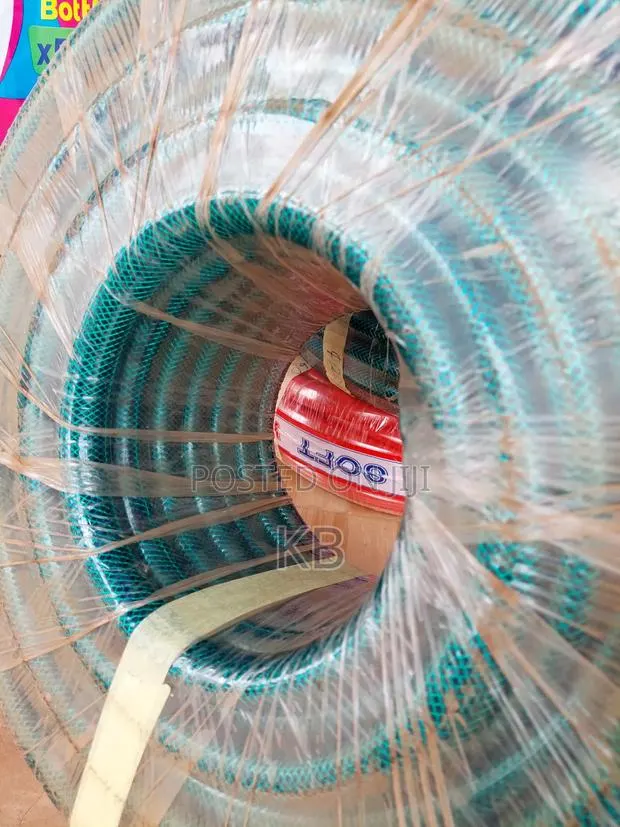 Strong Green PVC Garden Hose · Photo 3