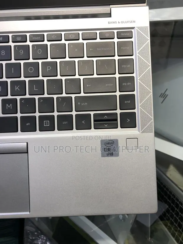 Laptop HP EliteBook 840 G7 16GB Intel Core i5 SSD 256GB · Photo 1