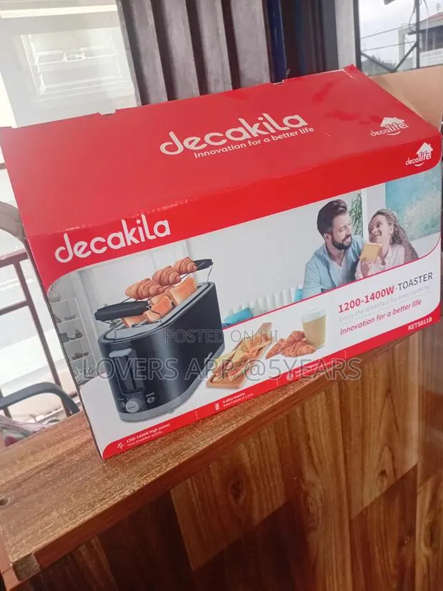 Decakila Toaster 1400w Stainless Steel Toaster. · Photo 1