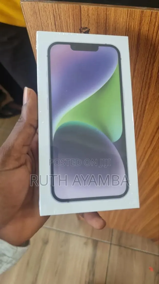 New Apple iPhone 14 128 GB Blue · Photo 1