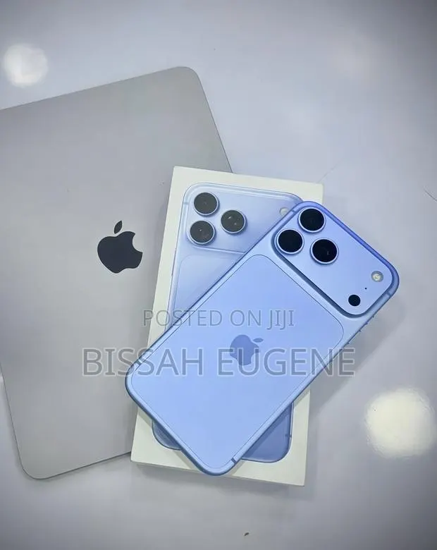 New Apple iPhone 18 Pro Max 256 GB Blue · Photo 1