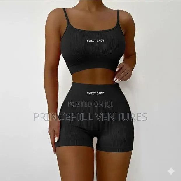 Ladies 2 Piece Gym / Yoga Wear - Tank Top Tight Shorts · Photo 1