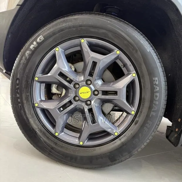 New Jetour T2 2.0 Petrol AWD 2024 Gray · Photo 1