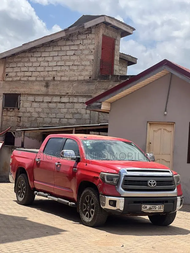 Toyota Tundra 2017 Red · Photo 1