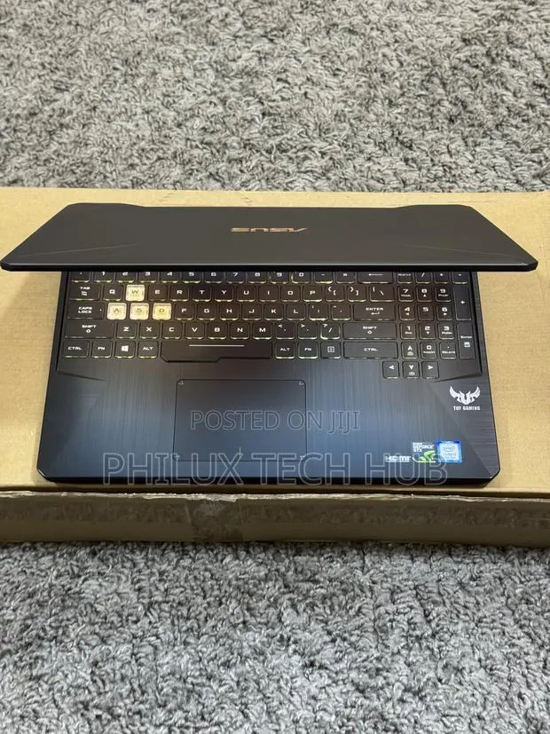Laptop Asus TUF Gaming FX504 16GB Intel Core I7 SSD 512GB · Photo 1
