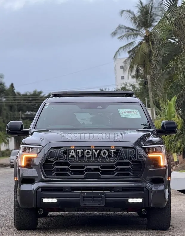 New Toyota Sequoia 2027 Black · Photo 1