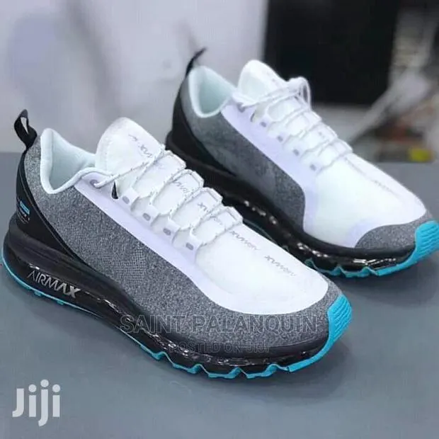 Nike 720 Reactt · Photo 1