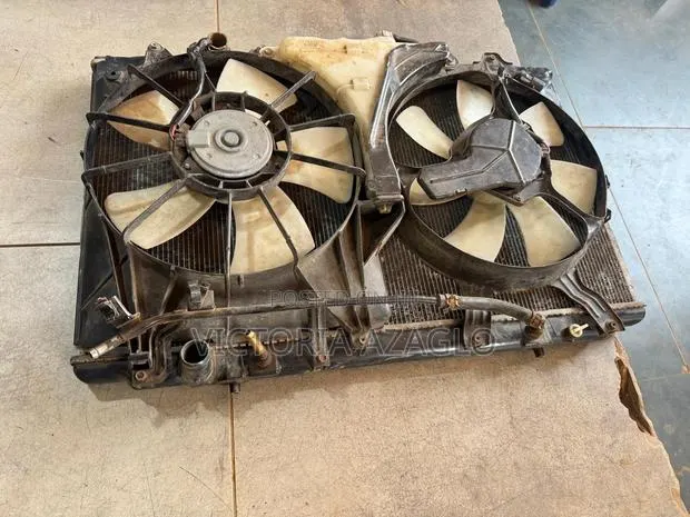 HONDA ODYSSEY Radiator Tank or Water Tank · Photo 1