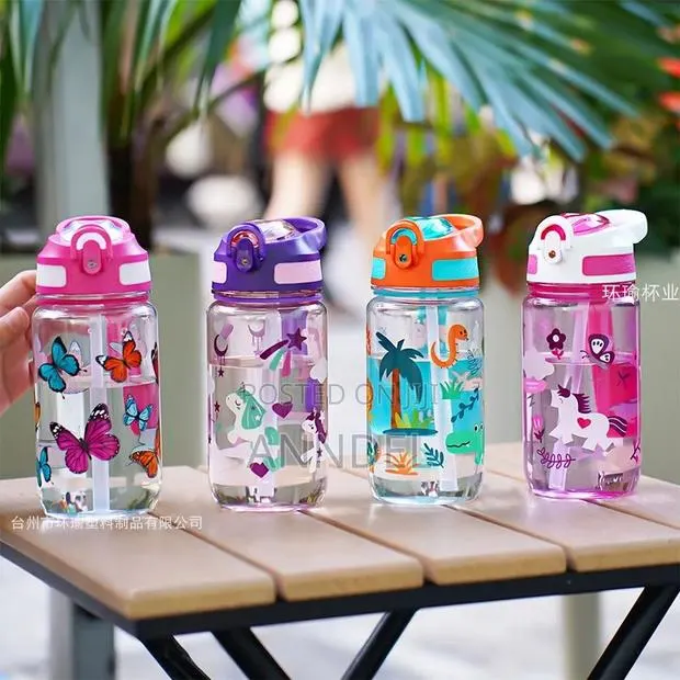 600ML Water Bottle · Photo 1