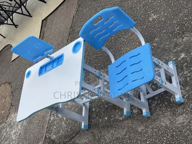 Kids/ Children Study Desk/ Table · Photo 1