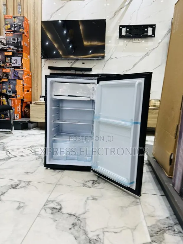 Manual Defrost Nasco Table Top Fridge Single Door 92l · Photo 1