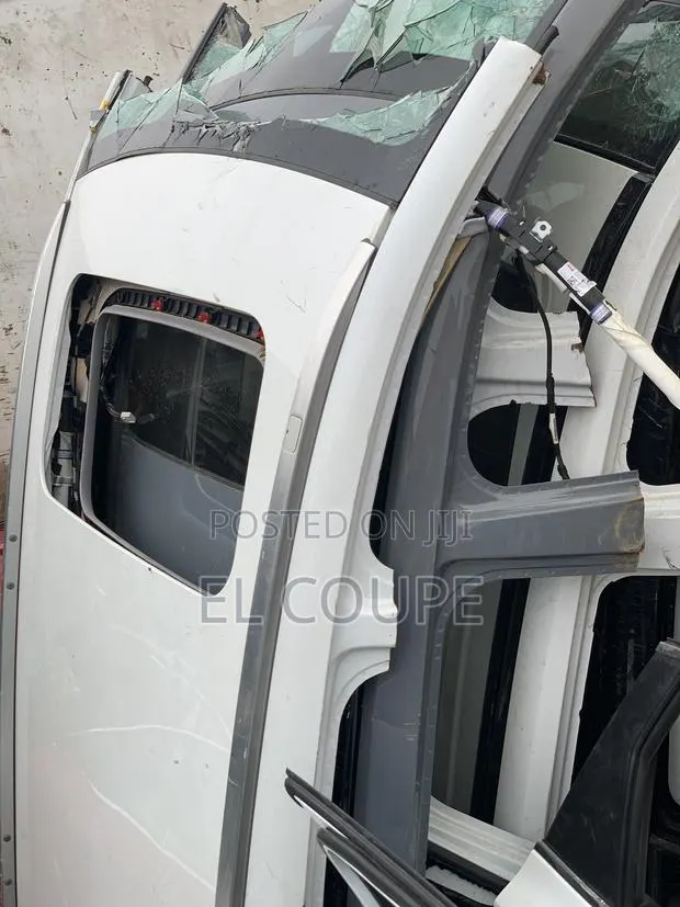 Honda CRV 2017-2018-2019-2020-2021 Top Cut With Sunroof · Photo 1