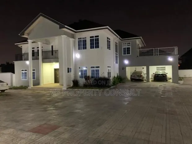 4bdrm House in Teshie for sale · Photo 1
