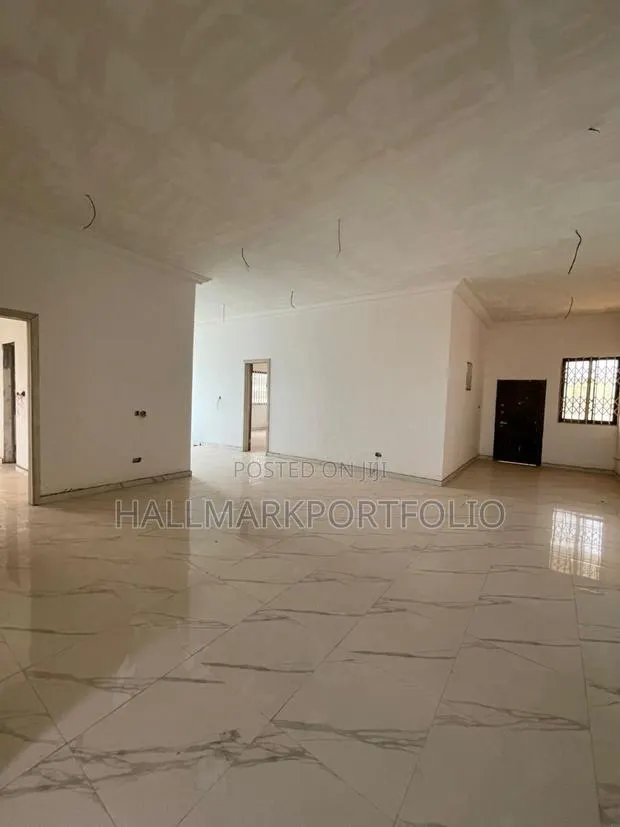 6bdrm House in East Legon Hills, Ashaley Botwe for sale · Photo 1