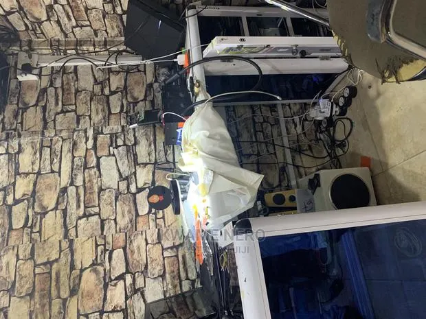 Laptop Repairs · Photo 1