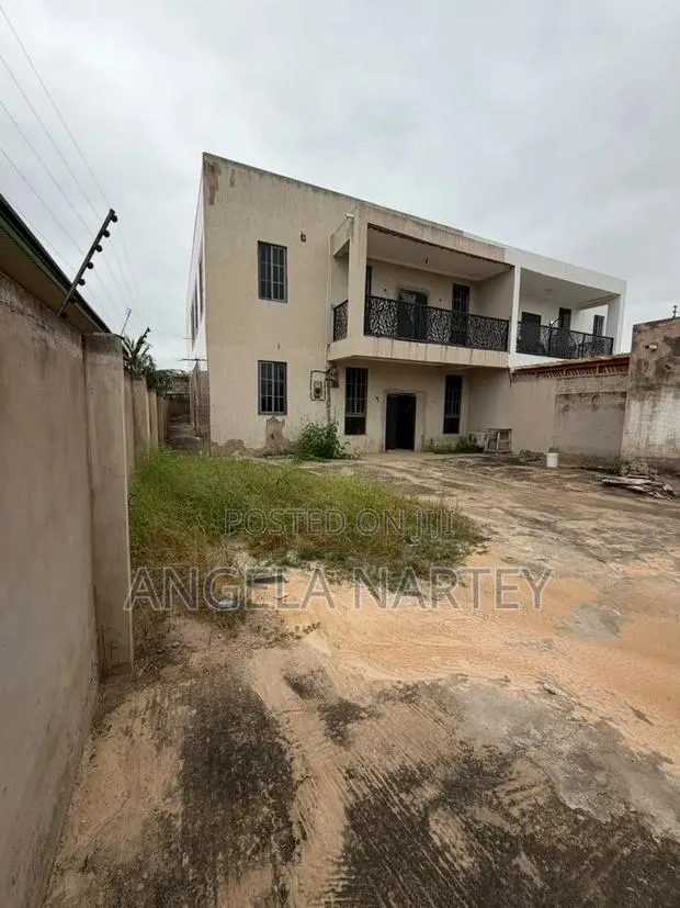 4bdrm House in Community 18 Spintex, Accra Metropolitan for sale · Photo 1