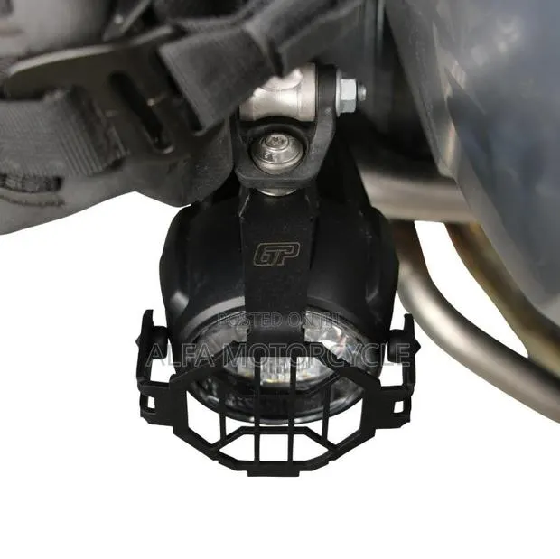 BMW R1200GS / R1250GS Adventure Fog Light Grille Guards – Black · Photo 1