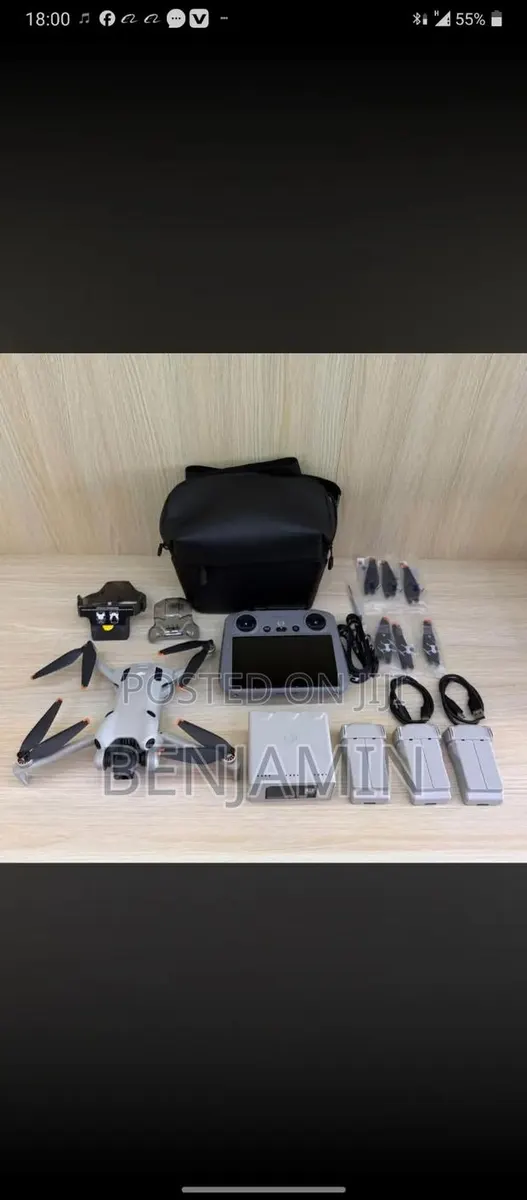 Dji in Buit Drones With Screen Mini 3 ,Mini4k ,Mavic 4pro · Photo 1