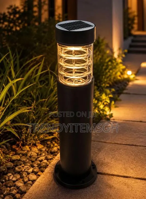 1200mAh Battery Solar Bollard Light LED Pathway Post Lamp · Photo 1