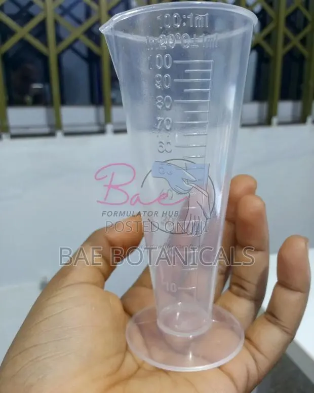 Plastic Graduated Conical Measuring Cylinder (100ml) · Photo 1