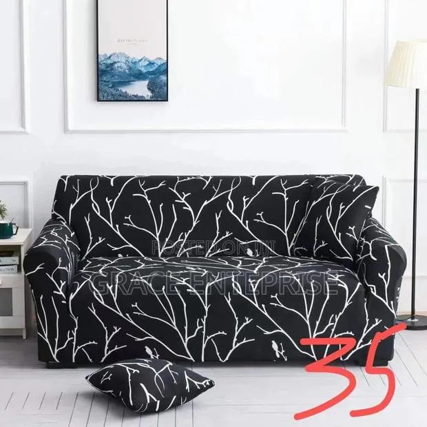 Beautiful Sofa Covers in Different Colors and Sizes · Photo 1