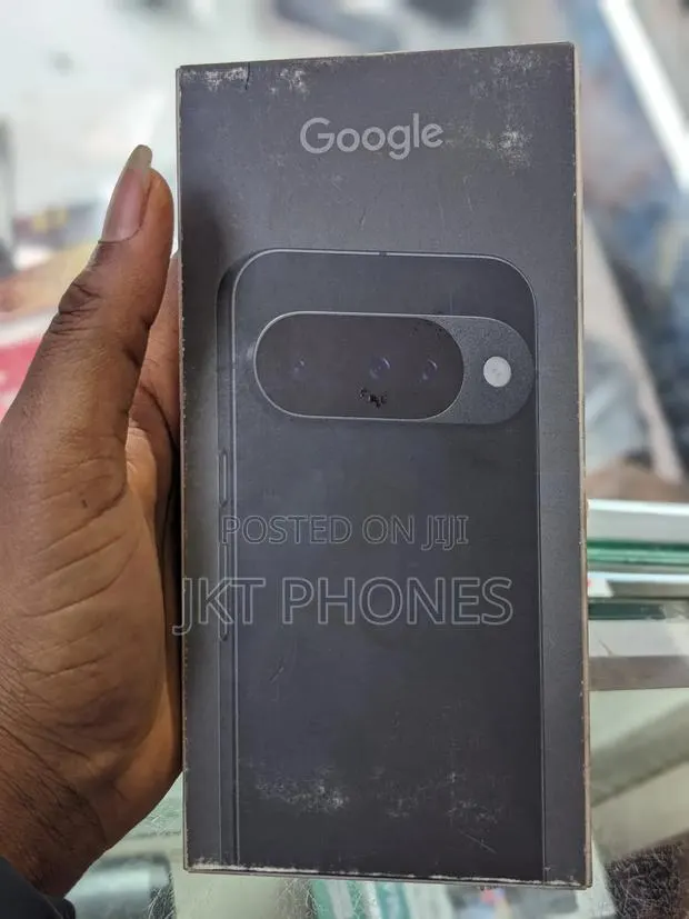 New Google Pixel 10 256 GB Black · Photo 1