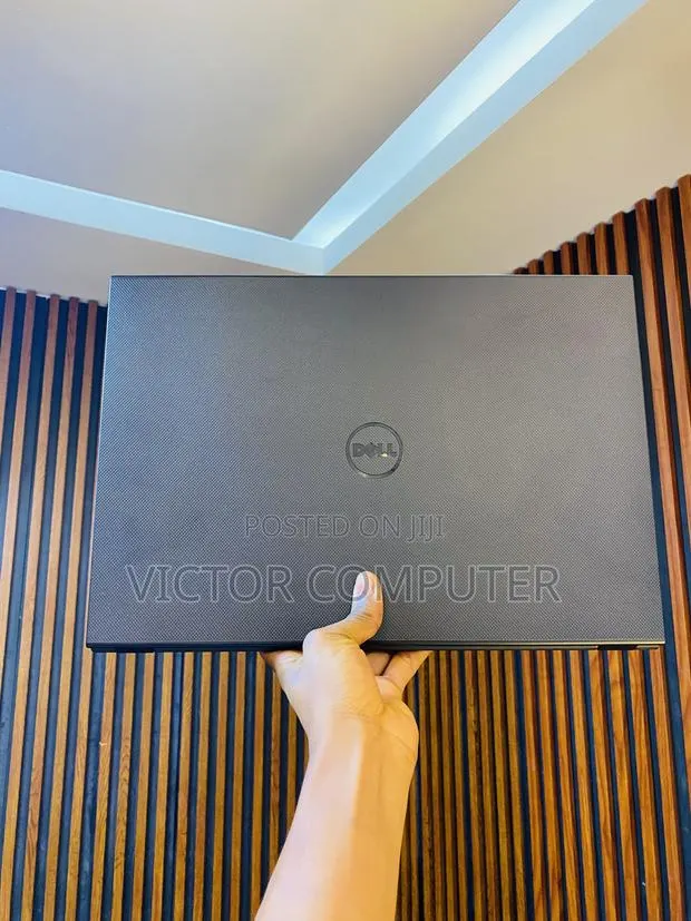 Laptop Dell Inspiron 15 3542 8GB Intel Core i3 HDD 500GB · Photo 1