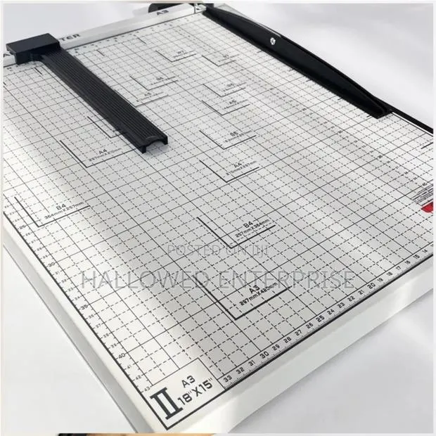 A3/A4 Paper Cutter · Photo 1