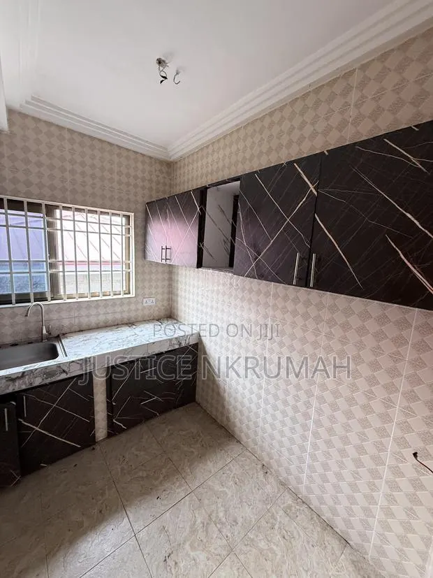 1bdrm Apartment in Old Barrier for rent · Photo 1