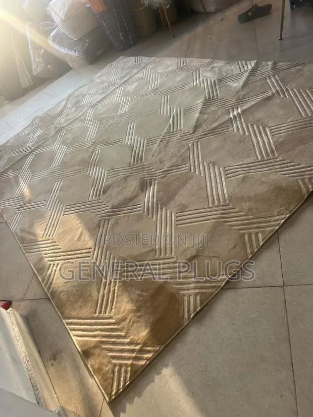 Upgrade Your Living Space :Fluffy Fur Carpet Biggest Size (200x300cm · Photo 1