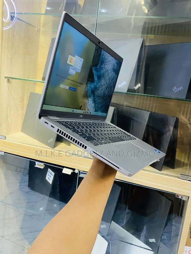 Laptop Dell Latitude 5420 32GB Intel Core i5 SSD 512GB · Photo 1