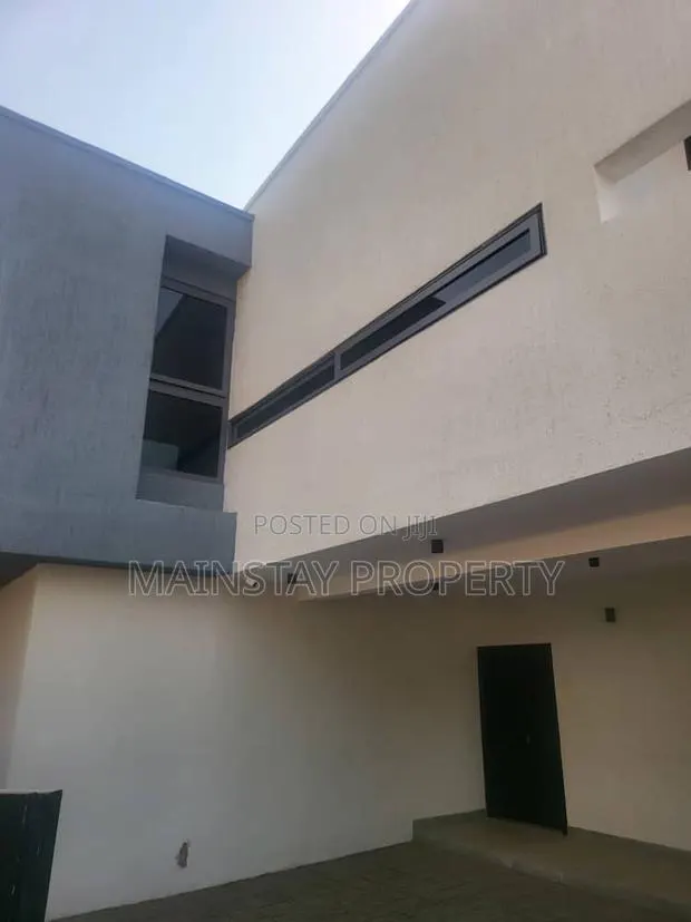 4bdrm House in Spintex for sale · Photo 1