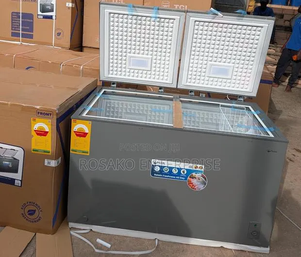 Pearl Chest Freezer With Sliding Glass Door 350l *Ghc4600* · Photo 1