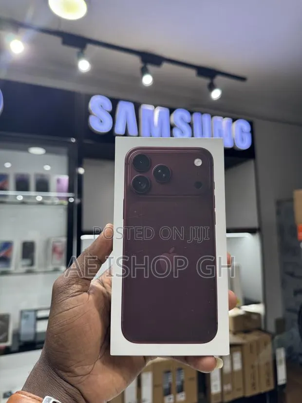 New Apple iPhone 18 Pro Max 1 TB · Photo 1