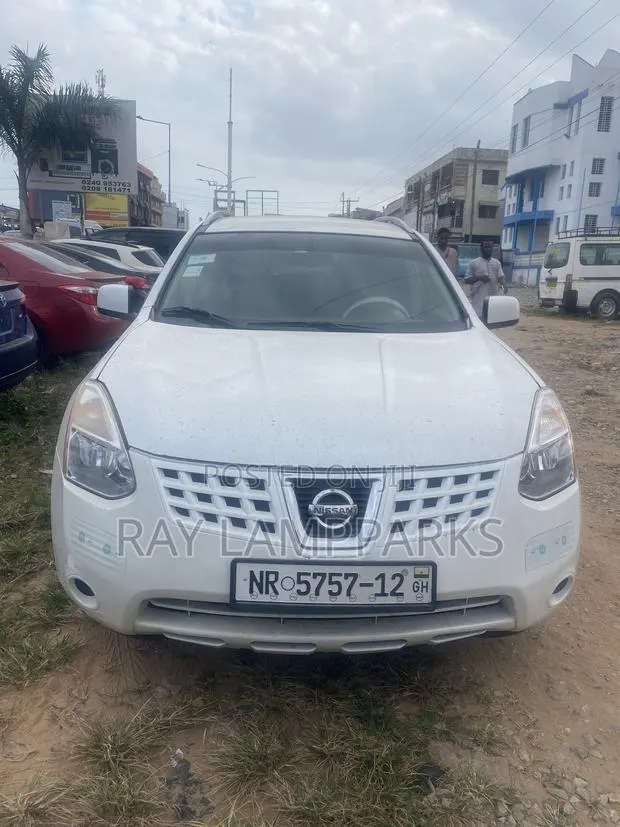 Nissan Rogue 2008 White