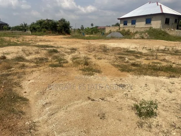 Registered One Plot for Sale · Photo 1